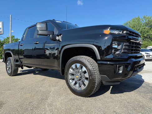 New 2026 Chevrolet Silverado 2500 Custom AWD/4WD image 8