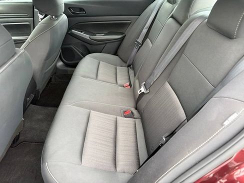 Used 2024 Nissan Altima 2.5 SV FWD image 16