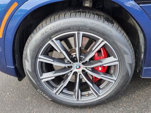 Used 2023 BMW X6 M50i w/ Executive Package image 18