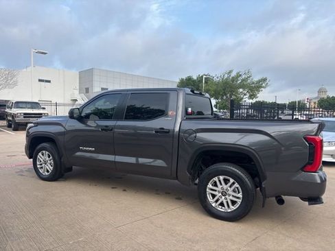 Used 2025 Toyota Tundra SR5 AWD/4WD image 8