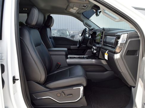 Used 2024 Ford F350 Lariat AWD/4WD image 21