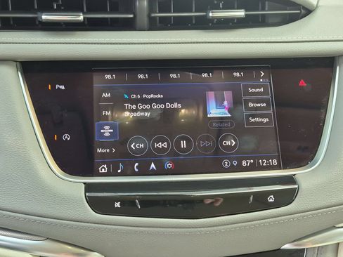 Certified 2023 Cadillac XT5 Premium Luxury w/ LPO, Floor Liner Package AWD/4WD image 12