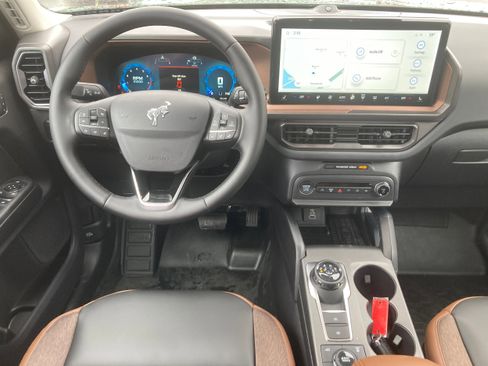 New 2025 Ford Bronco Sport Outer Banks w/ Sasquatch Outer Banks Package image 10