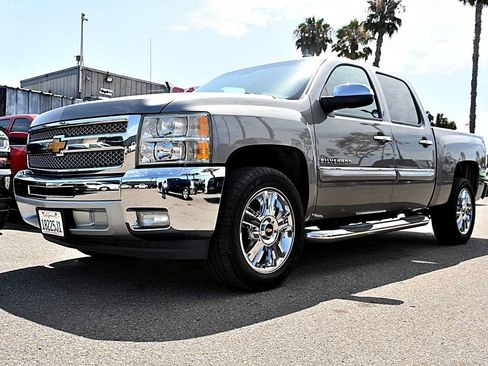 Used 2013 Chevrolet Silverado 1500 LT RWD image 1