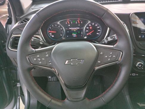 Used 2024 Chevrolet Equinox RS FWD image 14