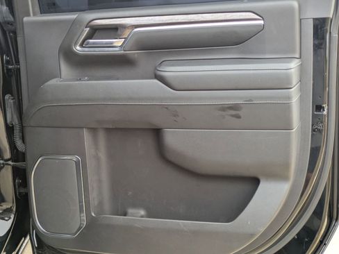 Used 2024 Chevrolet Silverado 2500 LTZ w/ LTZ Plus Package image 25