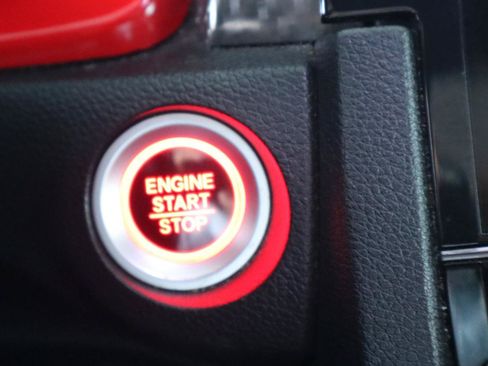Used 2018 Honda Civic Si image 21