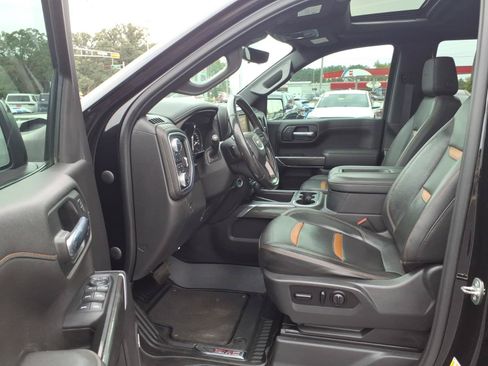 Used 2021 GMC Sierra 1500 AT4 w/ AT4 Value Package AWD/4WD image 10