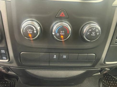 Used 2015 RAM 1500 Express w/ Black Ram 1500 Express Group AWD/4WD image 27