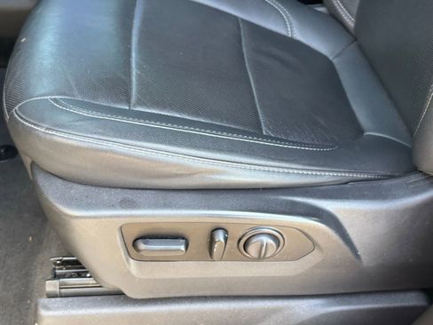 Used 2021 Chevrolet Silverado 1500 LTZ w/ LTZ Premium Package image 20