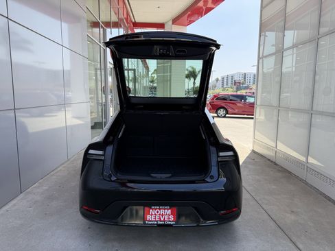 Certified 2025 Toyota Prius Plug-In Hybrid image 25