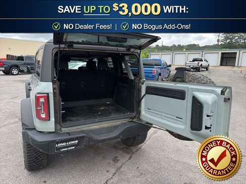 Used 2023 Ford Bronco Badlands w/ Sasquatch Package AWD/4WD image 12