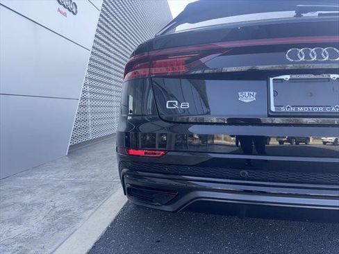Used 2023 Audi Q8 Prestige w/ Prestige Package AWD/4WD image 43