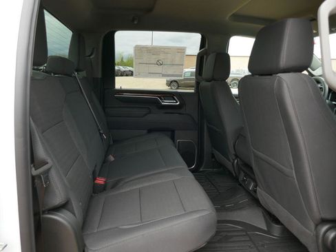 New 2026 GMC Sierra 2500 SLE w/ SLE Value Package; AWD/4WD image 14