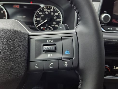 New 2026 Nissan Rogue SV w/ Cold Weather Package FWD image 20