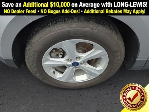 Used 2020 Ford Edge SE image 13