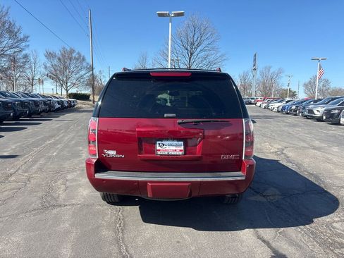 Used 2008 GMC Yukon Denali image 7