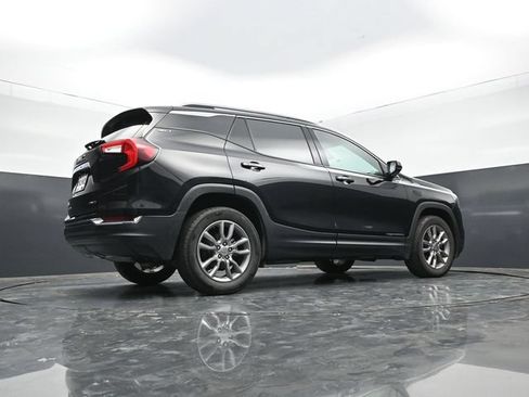 Used 2024 GMC Terrain SLT AWD/4WD image 45