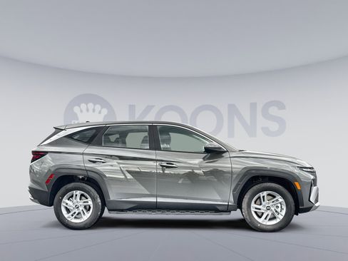 New 2026 Hyundai Tucson SE image 8