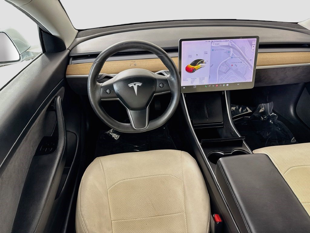 Used 2020 Tesla Model 3 Standard Range Plus RWD image 16
