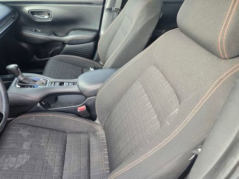 Used 2024 Honda HR-V Sport image 19