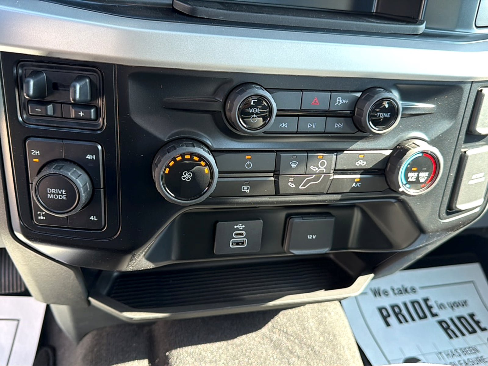 New 2026 Ford F250 XL w/ STX Appearance Package AWD/4WD image 11