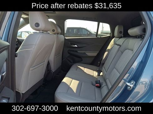 New 2026 Buick Envista Avenir image 9