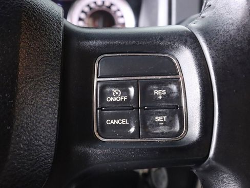 Used 2017 RAM 2500 SLT w/ Luxury Group AWD/4WD image 13