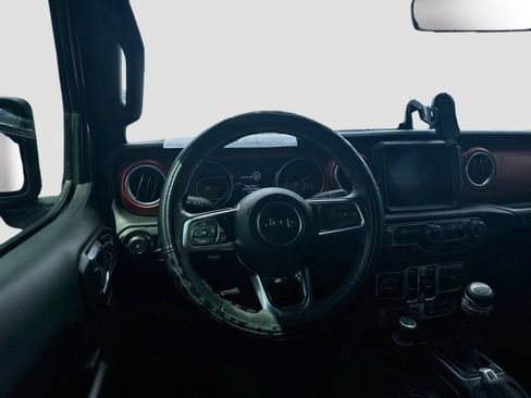 Used 2018 Jeep Wrangler Unlimited Rubicon AWD/4WD image 23