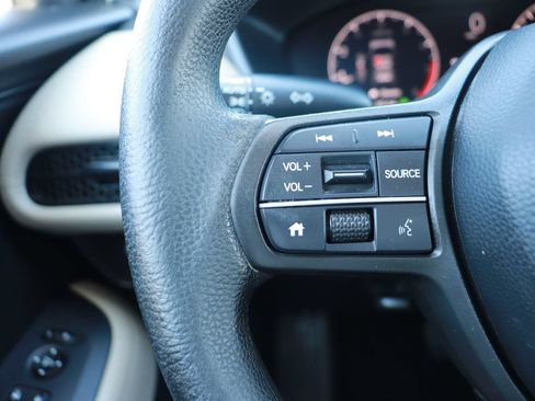 Used 2023 Honda HR-V LX image 20