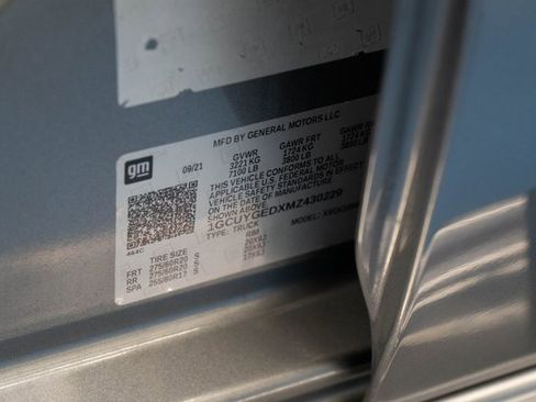 Used 2021 Chevrolet Silverado 1500 LTZ image 35