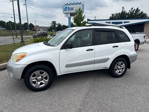Used 2004 Toyota RAV4 4WD image 7