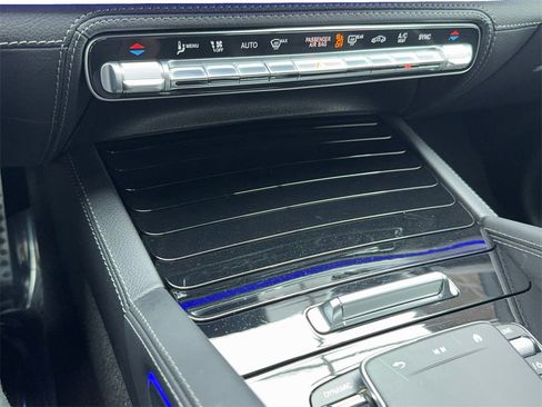 Used 2025 Mercedes-Benz GLE 53 AMG 4MATIC Coupe image 38