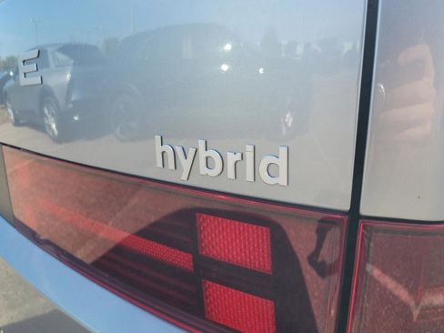 New 2026 Hyundai Santa Fe SE image 5