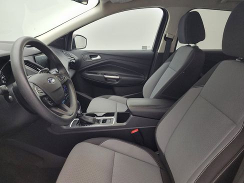 Used 2017 Ford Escape SE w/ Equipment Group 201A AWD/4WD image 17