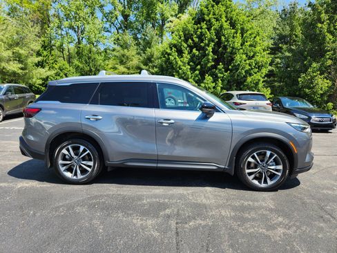 Used 2023 INFINITI QX60 Luxe w/ Cargo Package AWD/4WD image 6