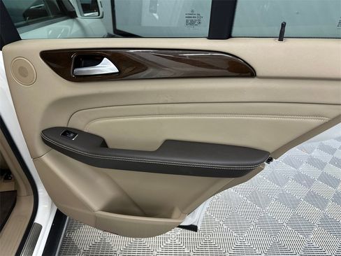 Used 2015 Mercedes-Benz ML 350 2WD image 17