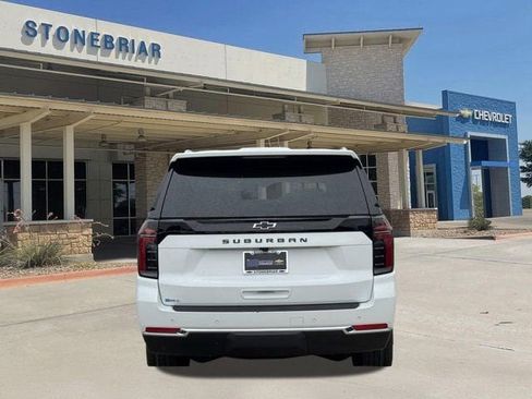 New 2026 Chevrolet Suburban LS RWD image 6