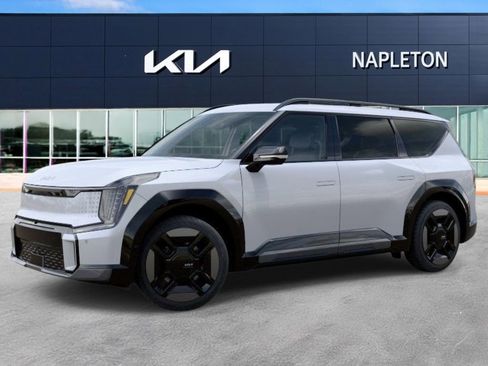 New 2026 Kia EV9 GT-Line AWD/4WD image 3