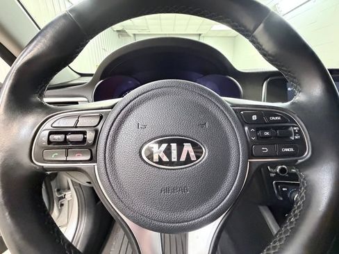 Used 2018 Kia Optima EX FWD image 44