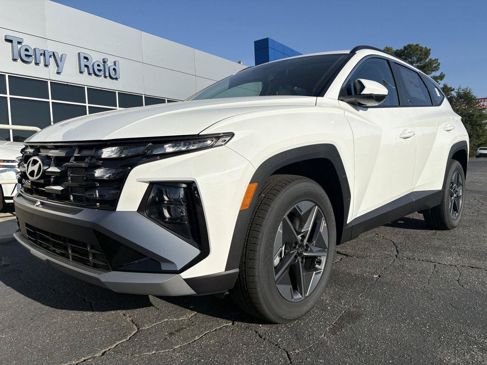 New 2026 Hyundai Tucson SEL Plus AWD/4WD image 1