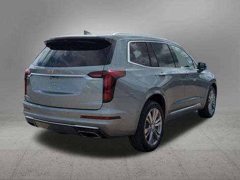 Used 2023 Cadillac XT6 Premium Luxury w/ Technology Package AWD/4WD image 6
