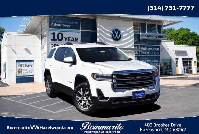 Used 2023 GMC Acadia SLT FWD image 1