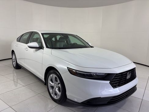 Used 2024 Honda Accord LX image 7