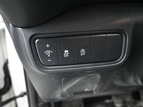 Used 2025 Kia Soul LX w/ LX Technology Package image 17