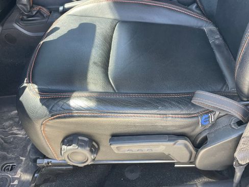 Used 2023 Jeep Gladiator Mojave image 4