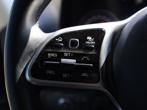 Used 2023 Mercedes-Benz Sprinter 3500 image 19