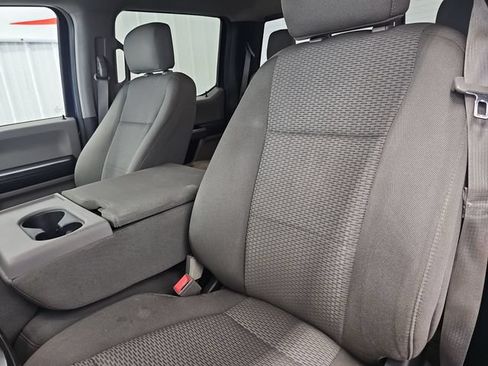 Used 2019 Ford F150 XLT w/ Equipment Group 302A Luxury AWD/4WD image 38