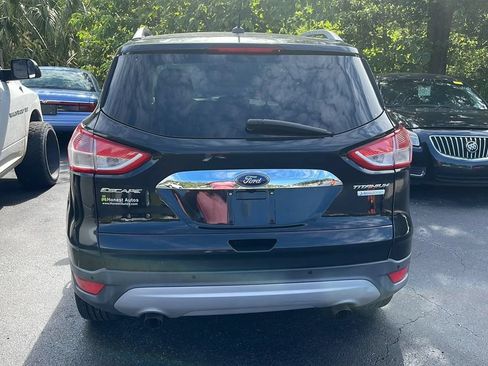 Used 2014 Ford Escape Titanium FWD image 15