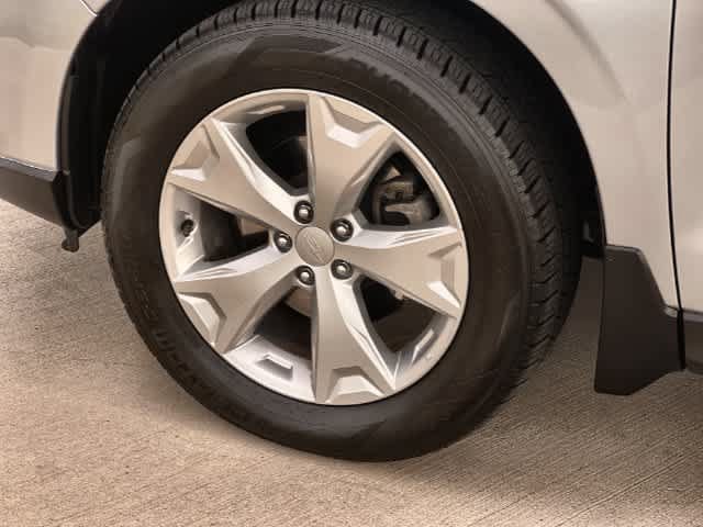 Used 2015 Subaru Forester 2.5i Premium w/ All-Weather Package AWD/4WD image 9